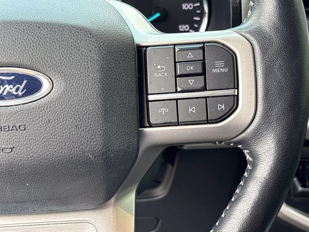 2022 White Metallic Ford Expedition Max XLT RWD SUV