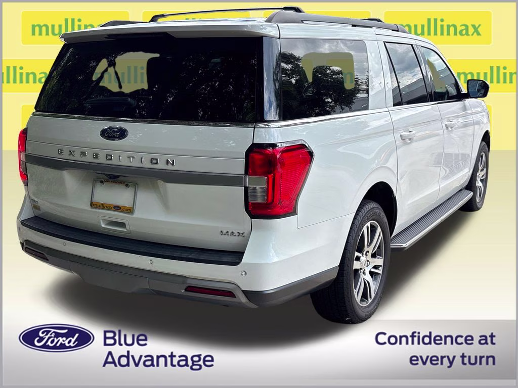 2022 White Metallic Ford Expedition Max XLT RWD SUV