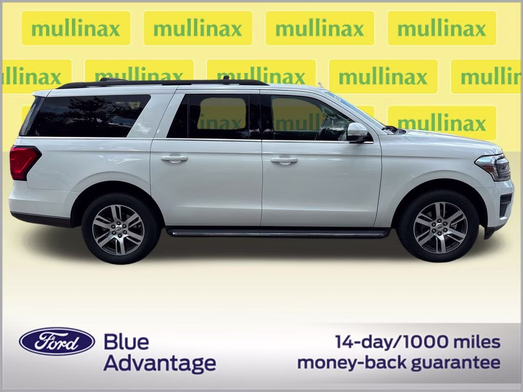 2022 White Metallic Ford Expedition Max XLT RWD SUV