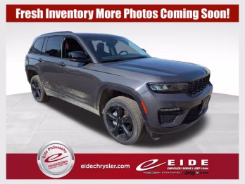 2024 Baltic Gray Metallic Clearcoat Jeep Grand Cherokee Limited 4X4 SUV