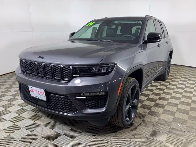 2024 Baltic Gray Metallic Clearcoat Jeep Grand Cherokee Limited 4X4 SUV