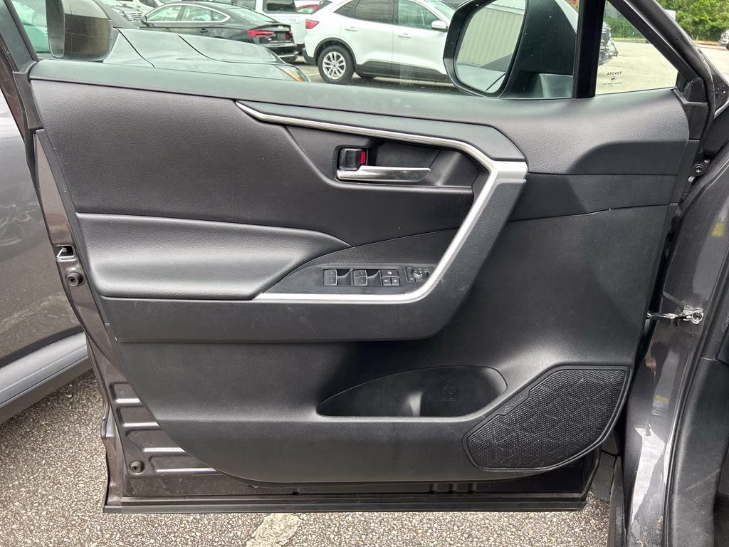 2024 Magnetic Gray Metallic/Ice Edge Toyota RAV4 XLE FWD SUV