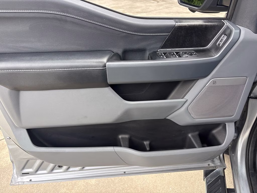 2023 Silver Ford F-150 XLT RWD Truck