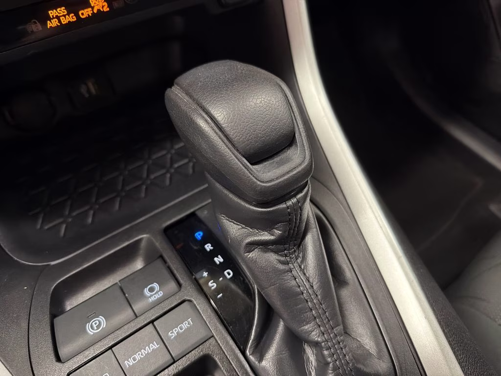 2024 Magnetic Gray Metallic/Ice Edge Toyota RAV4 XLE FWD SUV