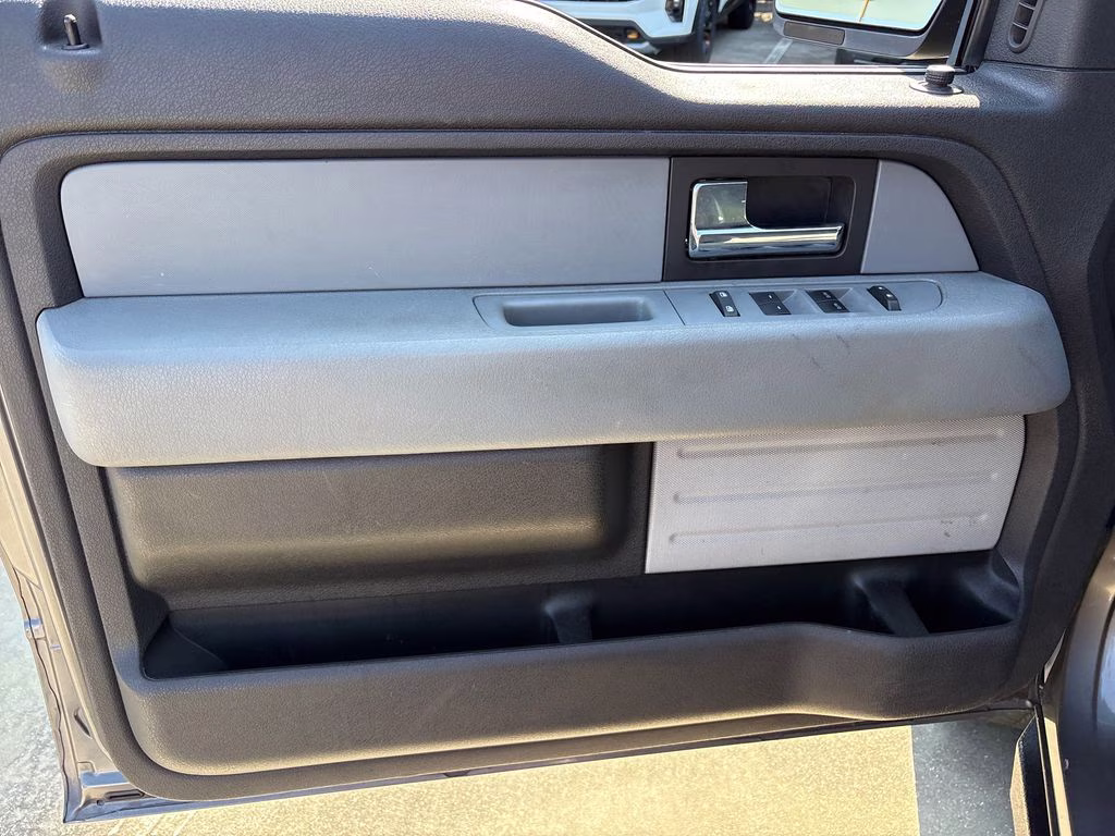 2012 Sterling Gray Metallic Ford F-150 XLT RWD Truck