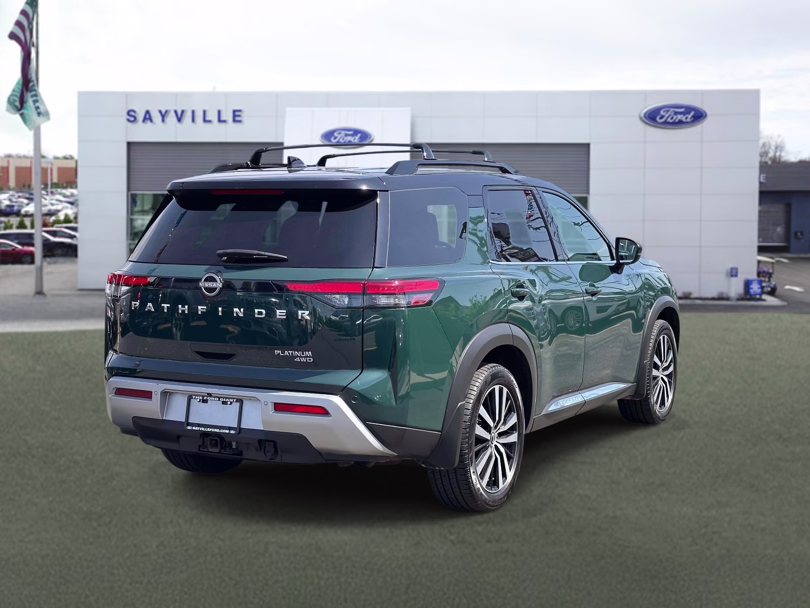 2023 Obsidian Green Pearl/Super Black Nissan Pathfinder Platinum 4WD 4X4 SUV