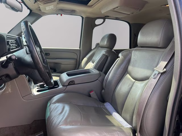2005 Smokin Asphalt Chevrolet Tahoe Z71 4X4 SUV