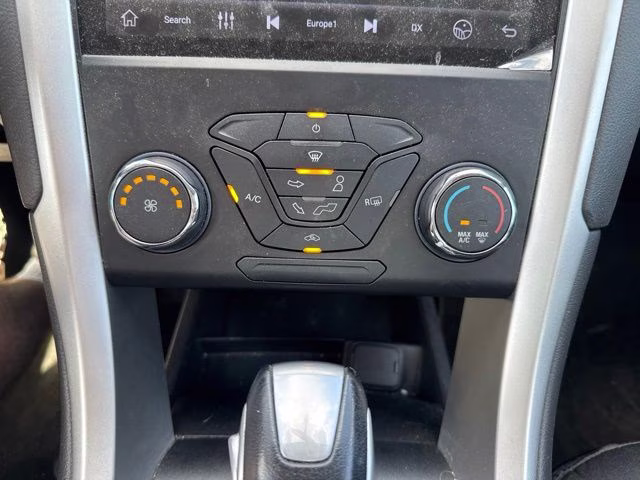 2013 Ingot Silver Ford Fusion SE FWD Sedan