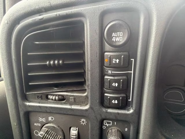 2005 Black Chevrolet Tahoe Z71 4X4 SUV