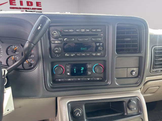 2005 Smokin Asphalt Chevrolet Tahoe Z71 4X4 SUV