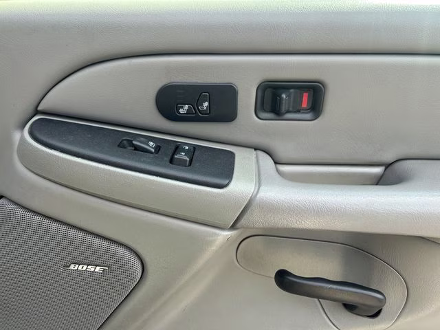 2005 Smokin Asphalt Chevrolet Tahoe Z71 4X4 SUV