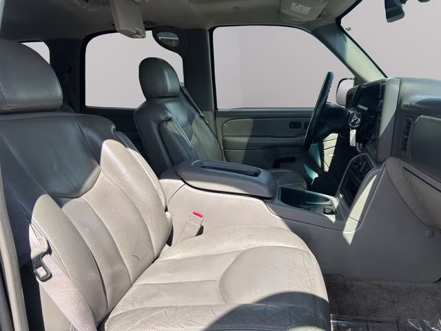 2005 Smokin Asphalt Chevrolet Tahoe Z71 4X4 SUV