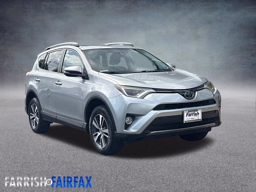 2017 Silver Sky Metallic Toyota RAV4 XLE AWD SUV