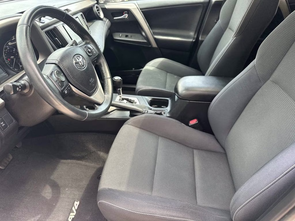 2017 Silver Sky Metallic Toyota RAV4 XLE AWD SUV