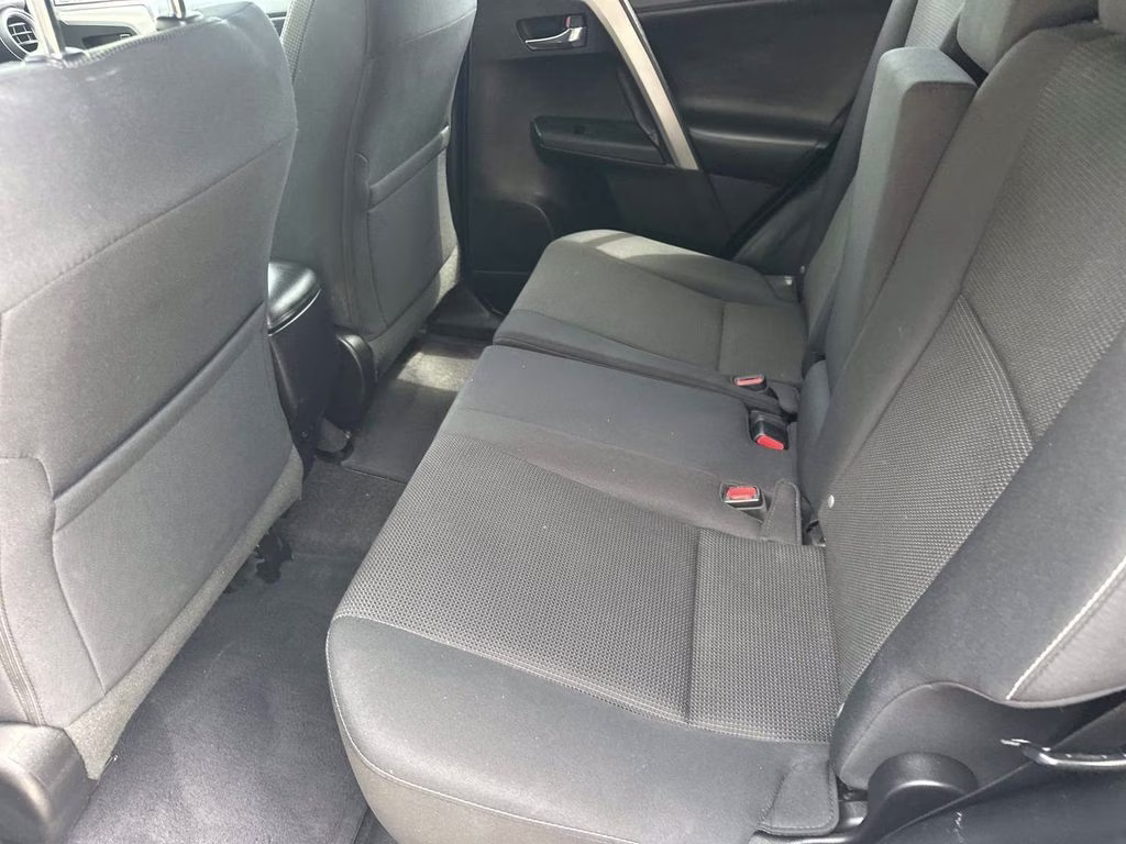 2017 Silver Sky Metallic Toyota RAV4 XLE AWD SUV