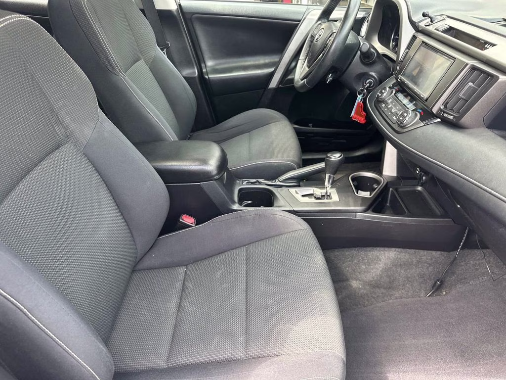 2017 Silver Sky Metallic Toyota RAV4 XLE AWD SUV