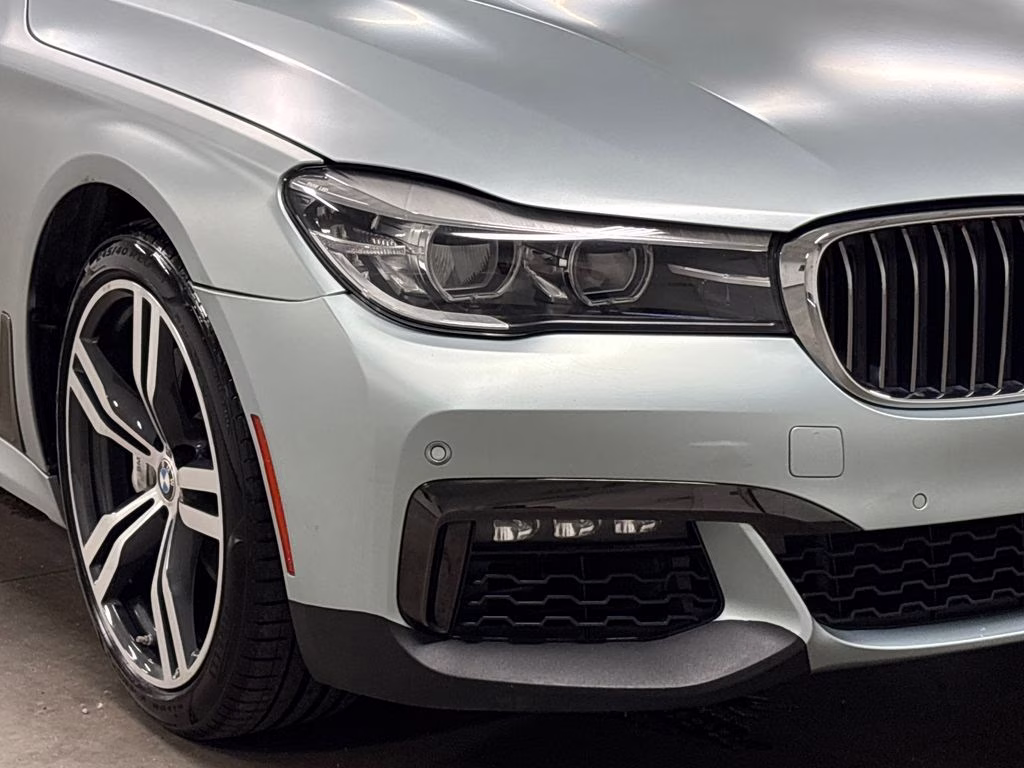 2018 Carbon Black Metallic BMW 7 Series 740i xDrive AWD Sedan