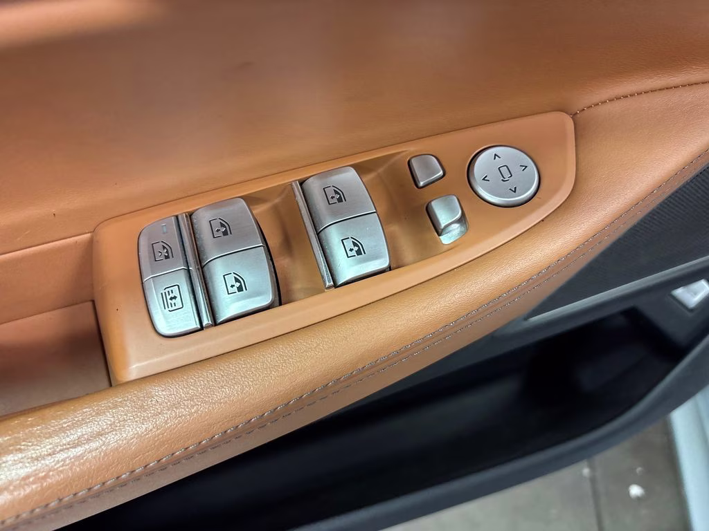 2018 Carbon Black Metallic BMW 7 Series 740i xDrive AWD Sedan