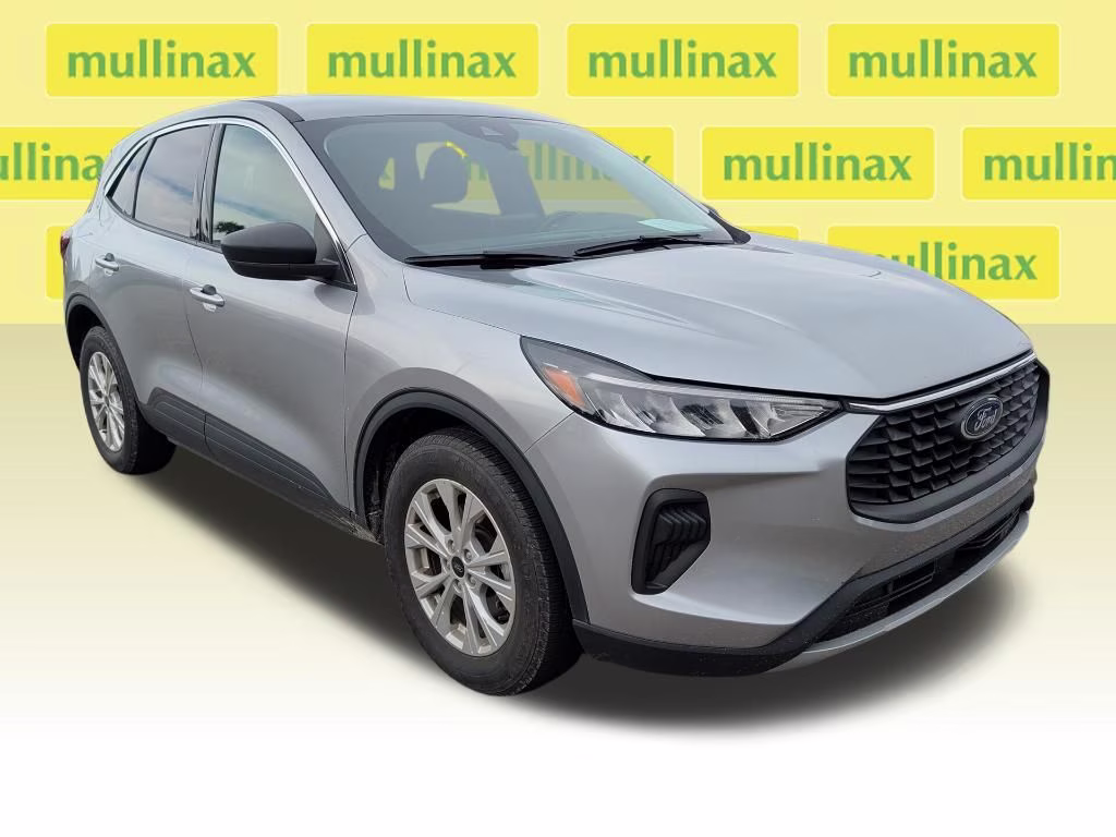 2024 Iconic Silver Metallic Ford Escape Active FWD SUV