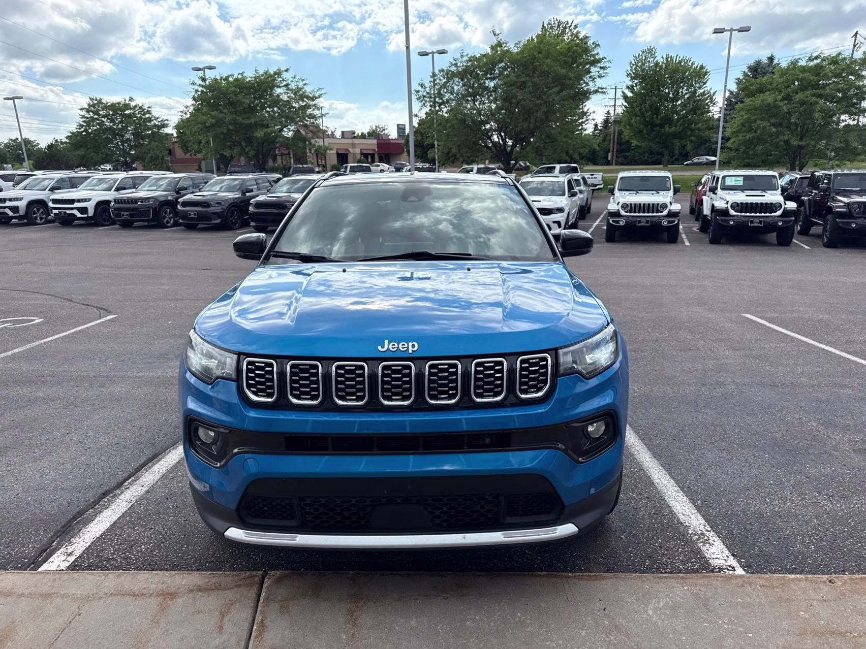 2025 Hydro Blue Pearlcoat Jeep Compass Limited 4X4 SUV
