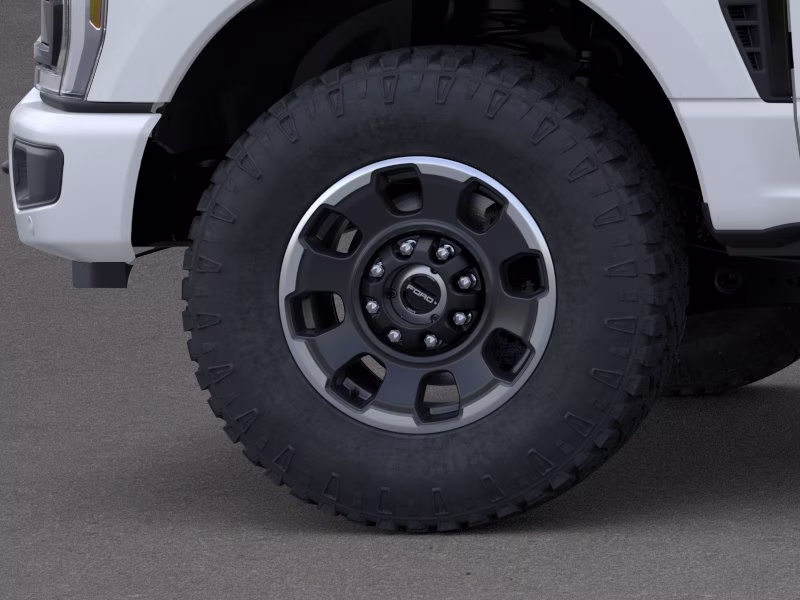 2026 Star White Metallic Tri-Coat Ford Super Duty F-250 SRW LARIAT Crew Cab Pickup 4X4 Truck