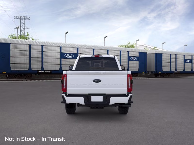 2026 Star White Metallic Tri-Coat Ford Super Duty F-250 SRW LARIAT Crew Cab Pickup 4X4 Truck