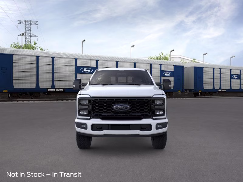 2026 Star White Metallic Tri-Coat Ford Super Duty F-250 SRW LARIAT Crew Cab Pickup 4X4 Truck