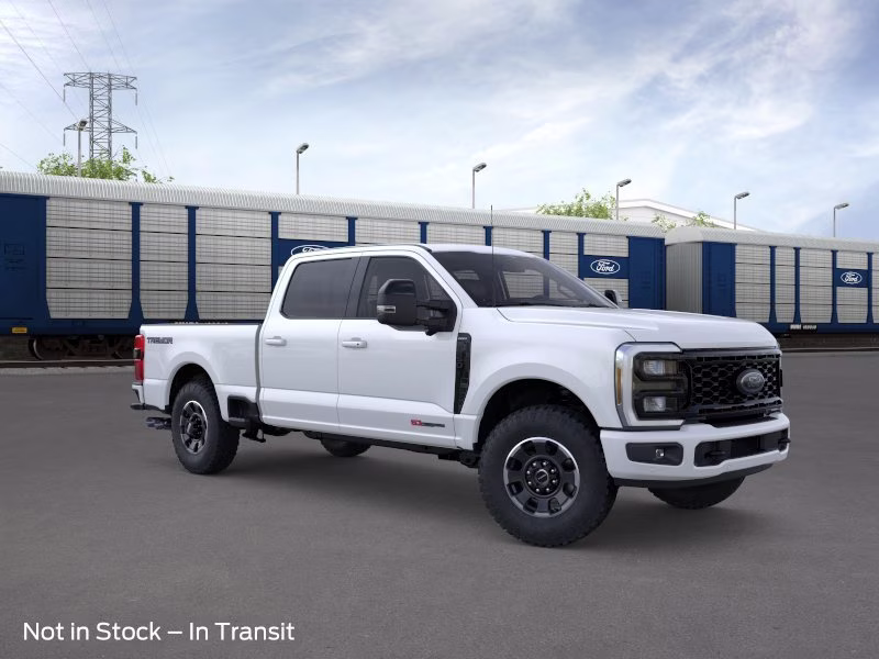 2026 Star White Metallic Tri-Coat Ford Super Duty F-250 SRW LARIAT Crew Cab Pickup 4X4 Truck