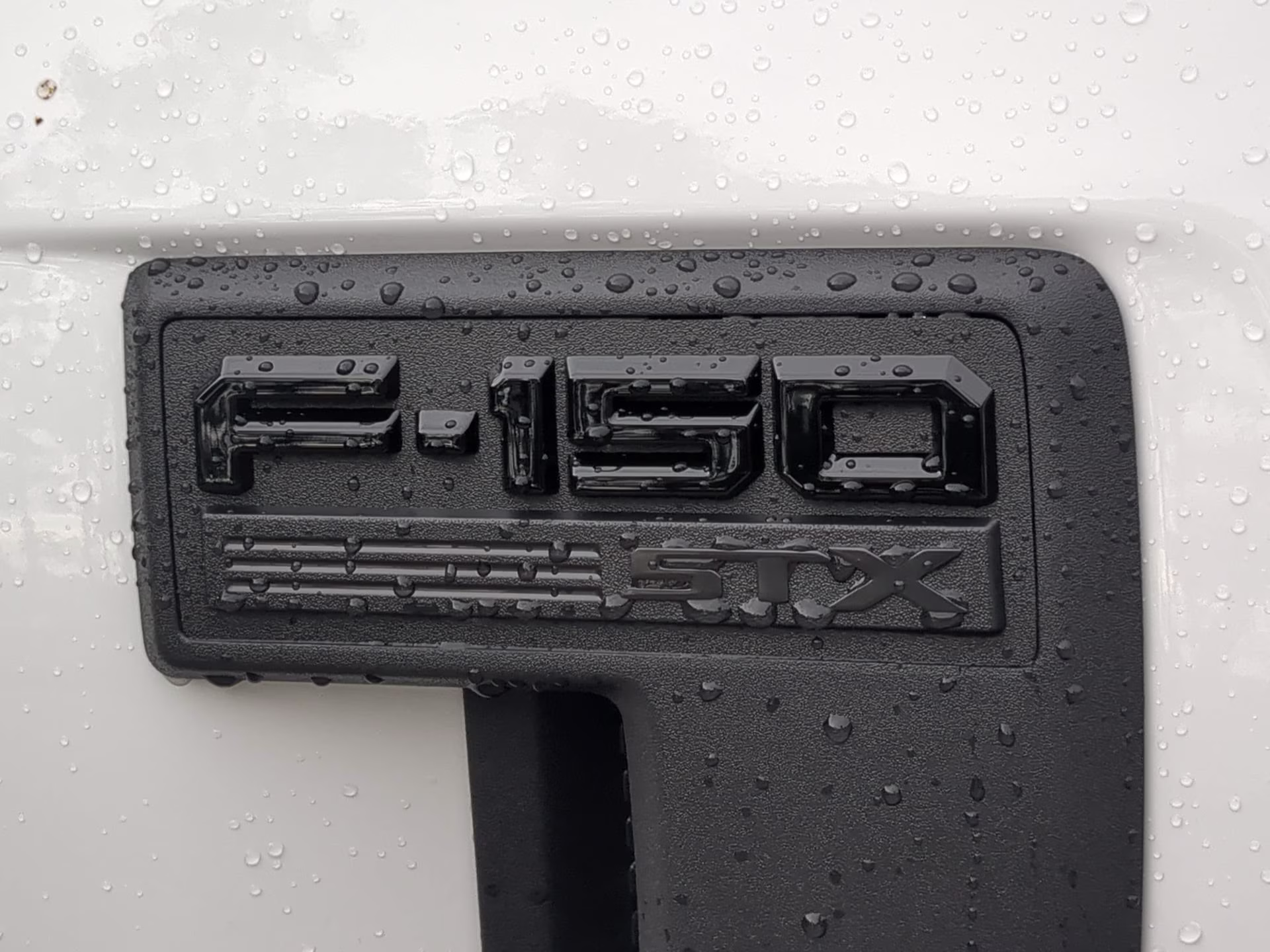 2026 Oxford White Ford F-150 STX Crew Cab Pickup 4X4 Truck