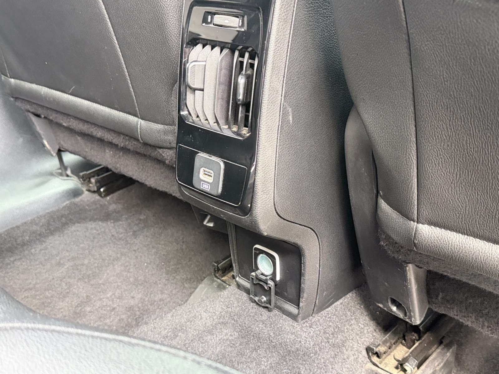 2025 Hydro Blue Pearlcoat Jeep Compass Limited 4X4 SUV
