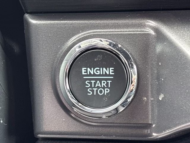 2025 Silver Metallic Ford F-150 XLT RWD Truck