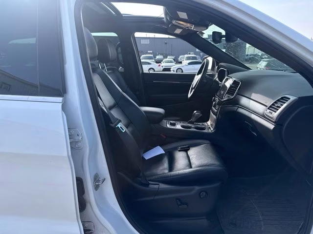 2021 Bright White Clearcoat Jeep Grand Cherokee Limited 4X4 SUV
