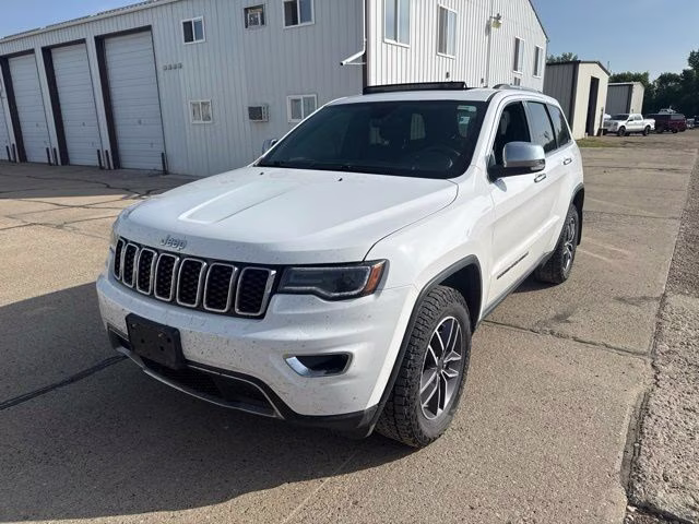 2021 Bright White Clearcoat Jeep Grand Cherokee Limited 4X4 SUV