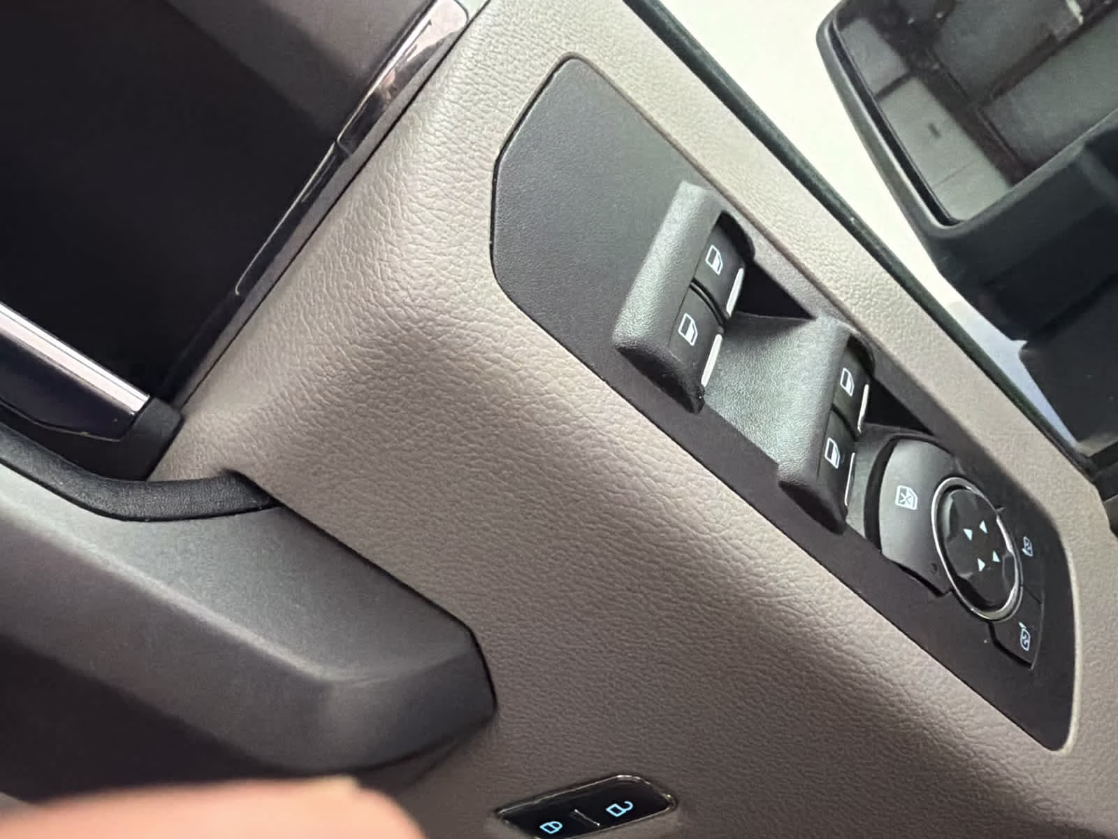 2018 Lightning Blue Ford F-150 XLT 4X4 Truck