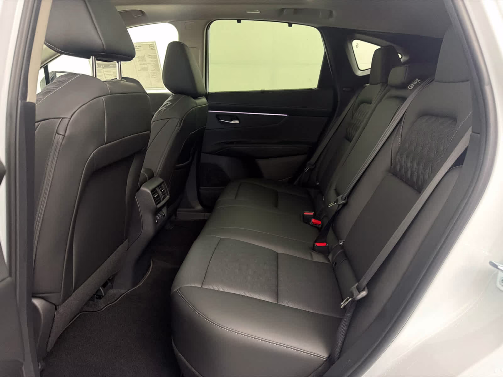 2026 Everest White Pearl Tricoat Nissan Murano Platinum AWD SUV