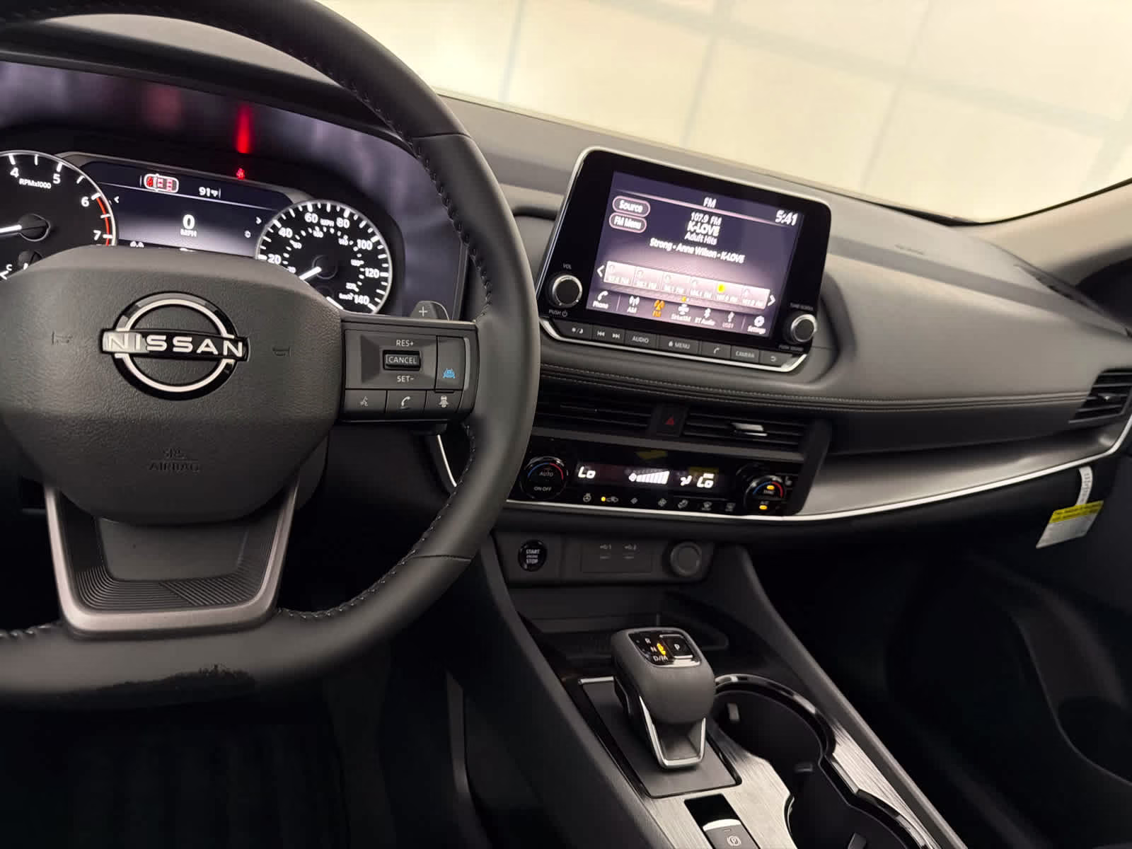 2026 Boulder Gray Pearl Nissan Rogue Dark Armor FWD SUV