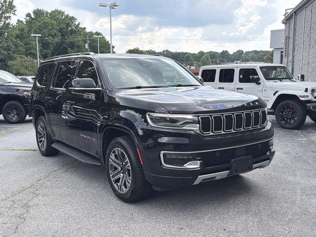 2024 Diamond Black Crystal Pearlcoat Jeep Wagoneer Series II RWD SUV