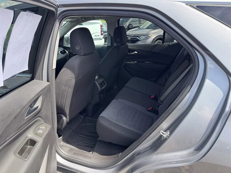2024 Sterling Gray Metallic Chevrolet Equinox LT FWD SUV
