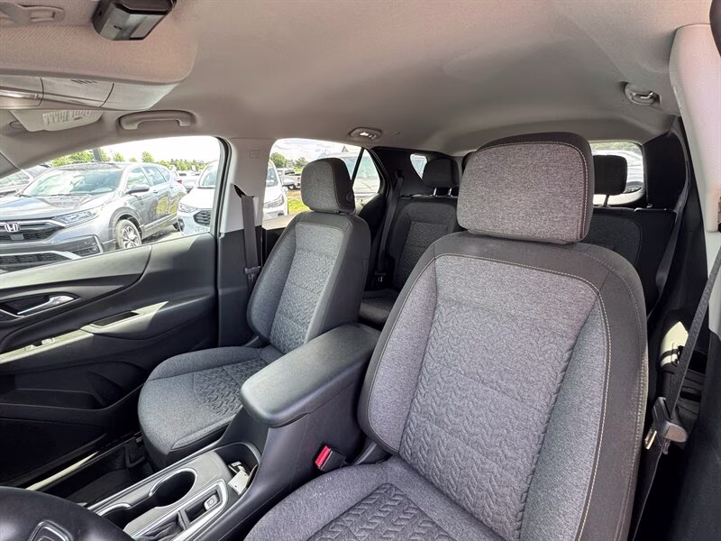 2024 Sterling Gray Metallic Chevrolet Equinox LT FWD SUV