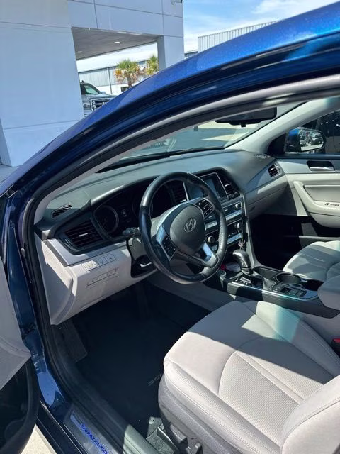 2019 Lakeside Blue Hyundai Sonata SEL FWD Sedan