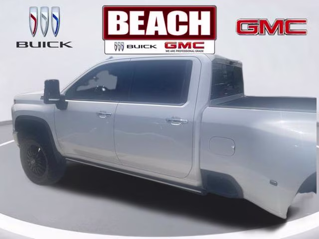 2022 Iridescent Pearl Tricoat Chevrolet Silverado 3500HD High Country 4X4 Truck