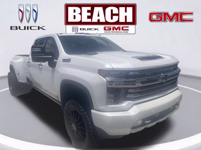 2022 Iridescent Pearl Tricoat Chevrolet Silverado 3500HD High Country 4X4 Truck