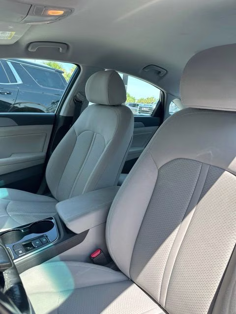 2019 Lakeside Blue Hyundai Sonata SEL FWD Sedan