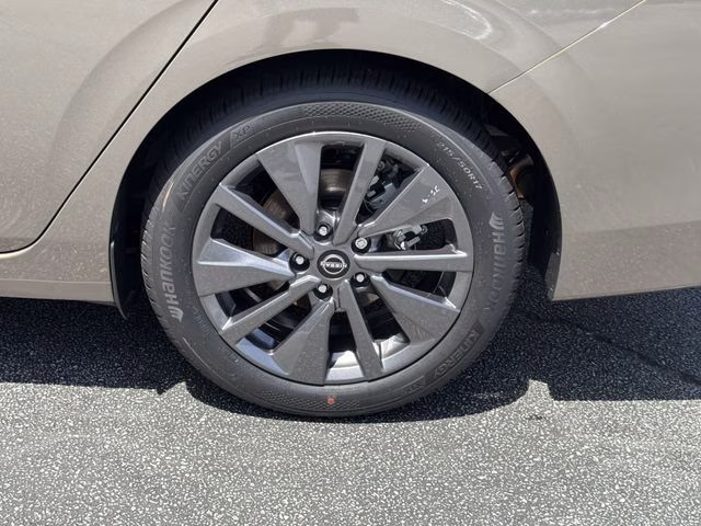 2026 Imperial Bronze Nissan Sentra SL FWD Sedan
