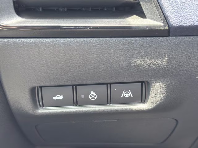 2026 Aspen White Tricoat Nissan Sentra SL FWD Sedan