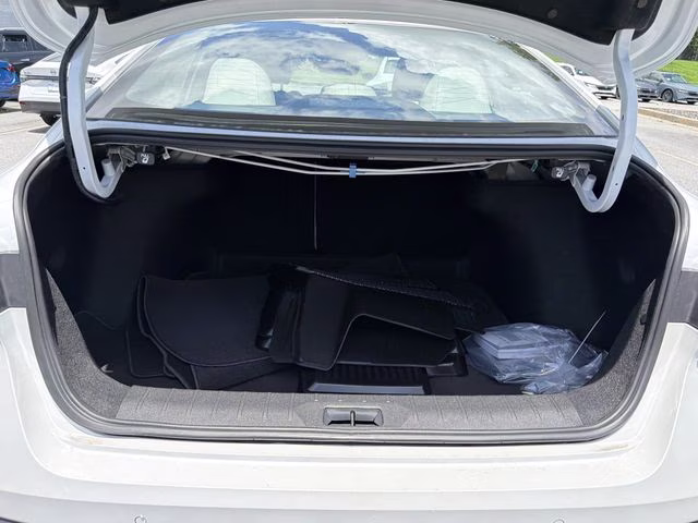 2026 Aspen White Tricoat Nissan Sentra SL FWD Sedan