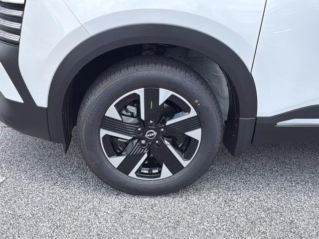 2026 Aspen White/Super Black Nissan Kicks SV AWD SUV