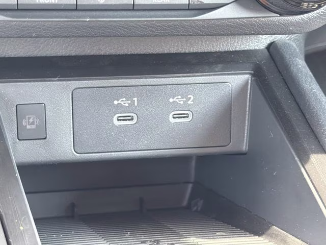 2026 Aspen White/Super Black Nissan Kicks SV AWD SUV