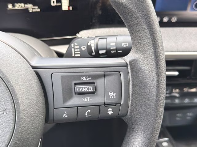2026 Aspen White/Super Black Nissan Kicks SV AWD SUV