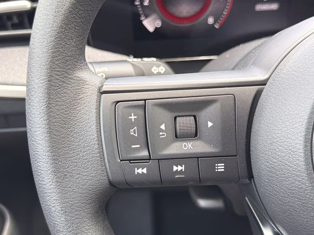 2026 Aspen White/Super Black Nissan Kicks SV AWD SUV